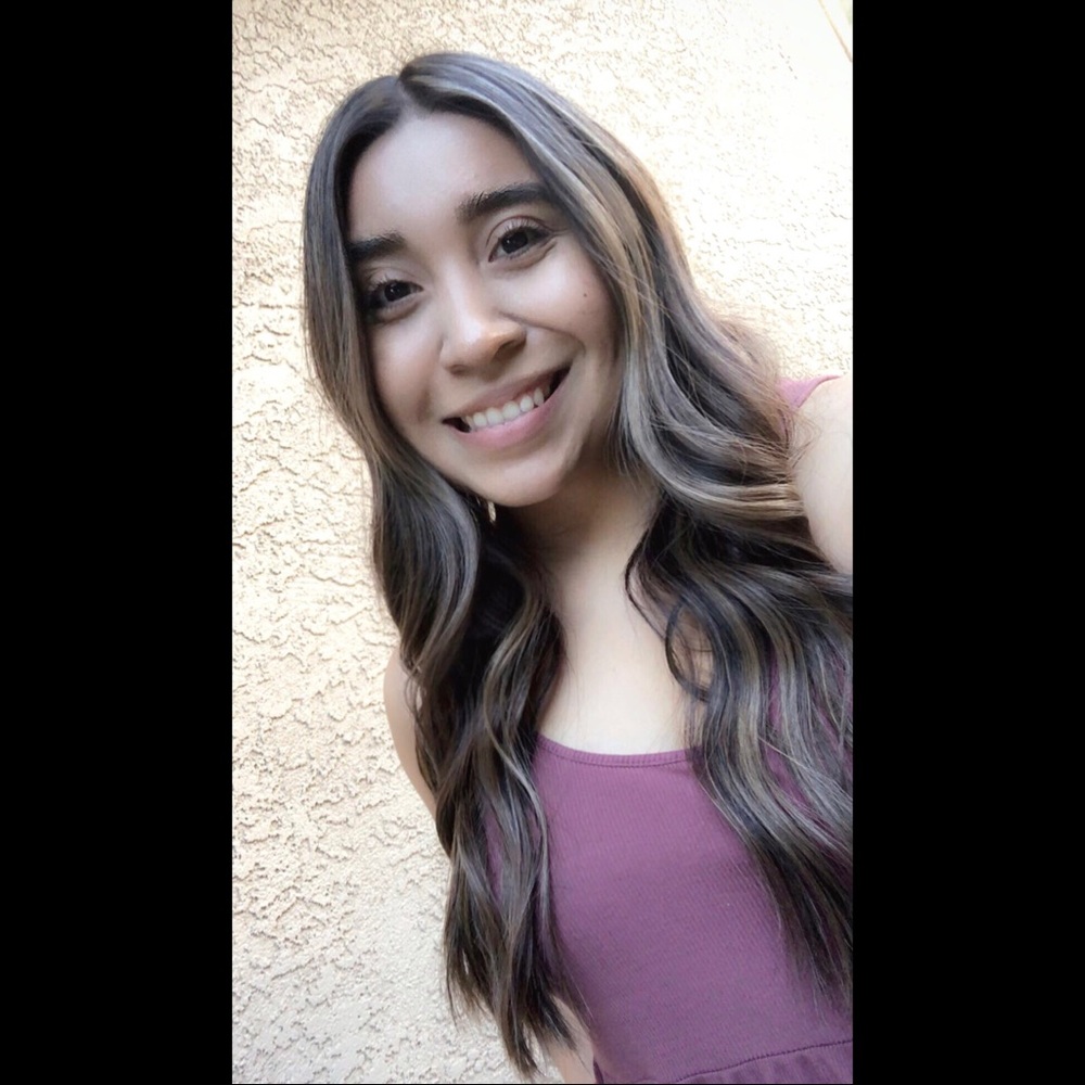 Meet your Posher, Jenn